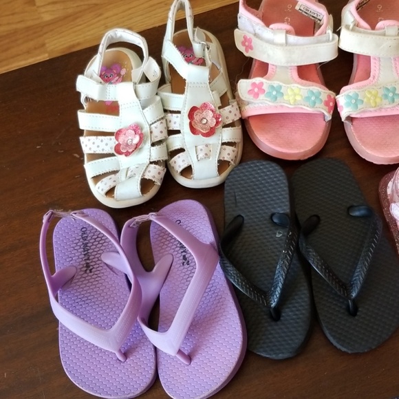 Toddler sandles - Picture 2 of 3